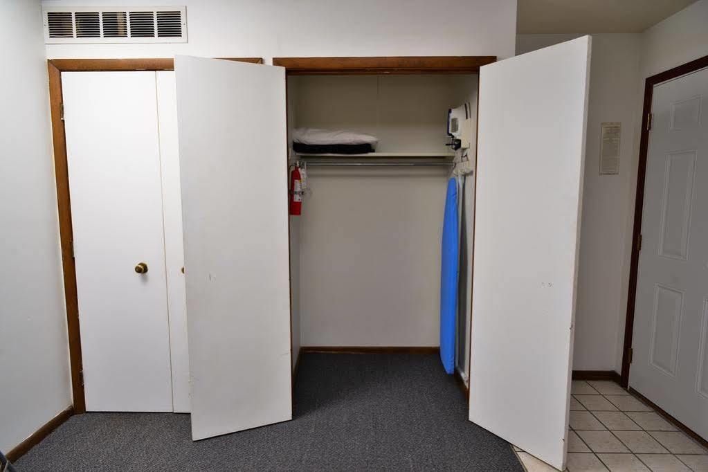 Magnuson Hotel Extended Stay Canton Ohio Lake Cable Exteriör bild