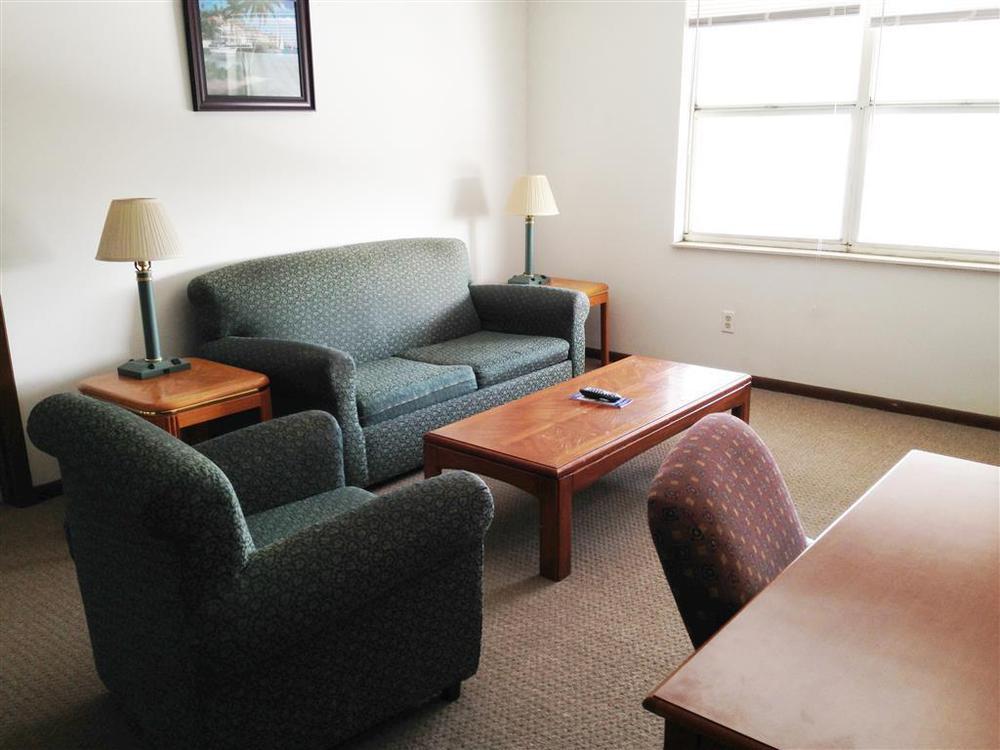 Magnuson Hotel Extended Stay Canton Ohio Lake Cable Rum bild